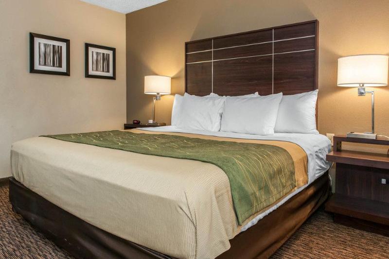 Days Inn By Wyndham Форт Уэйн Экстерьер фото